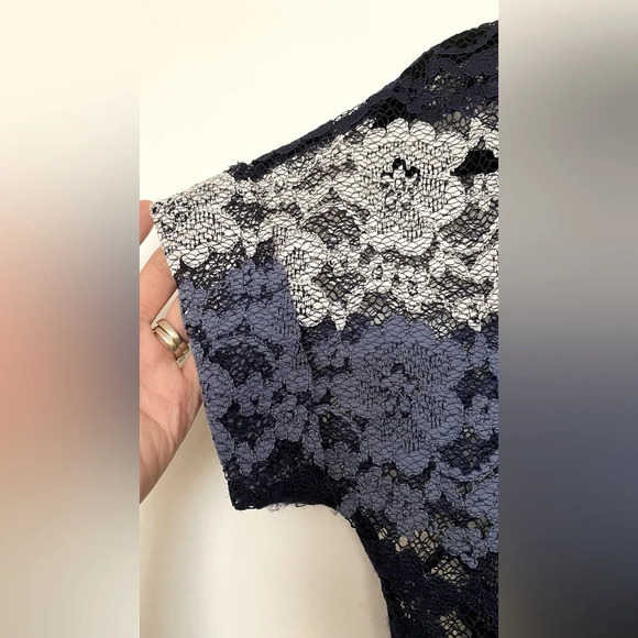 Eva Franco (Anthropologie) Navy Lace Short Sleeve Peplum Size XSP - Picture 5 of 8